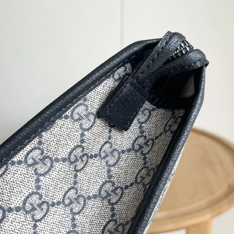 Gvc*1 clutch bags 4189a-0385