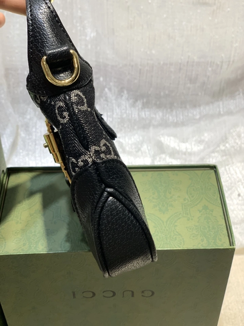 Gvc*1 top handle bags 4189a-0584