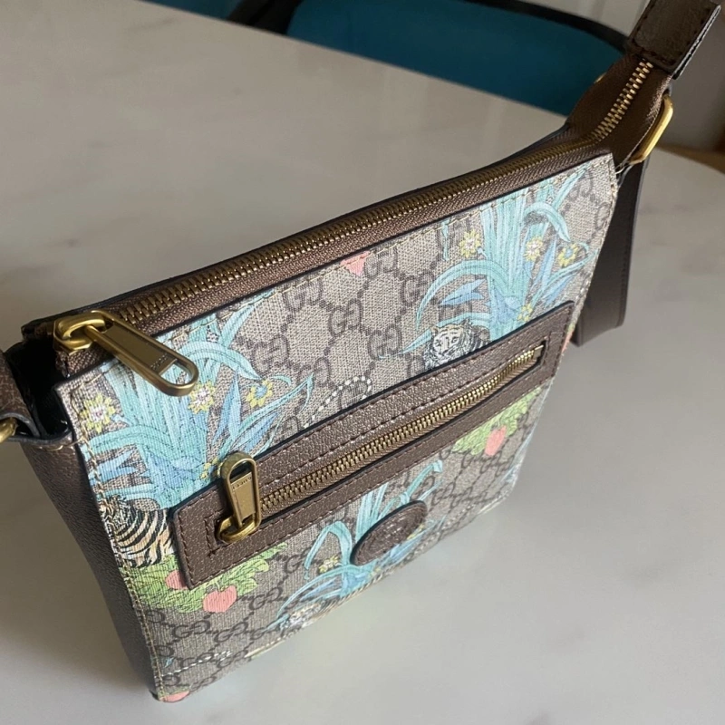 Gvc*1 satchel bags 4189a-0590
