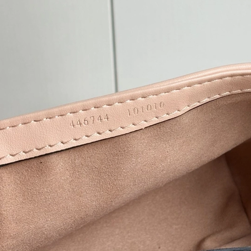 Gvc*1 satchel bags 4189a-1103