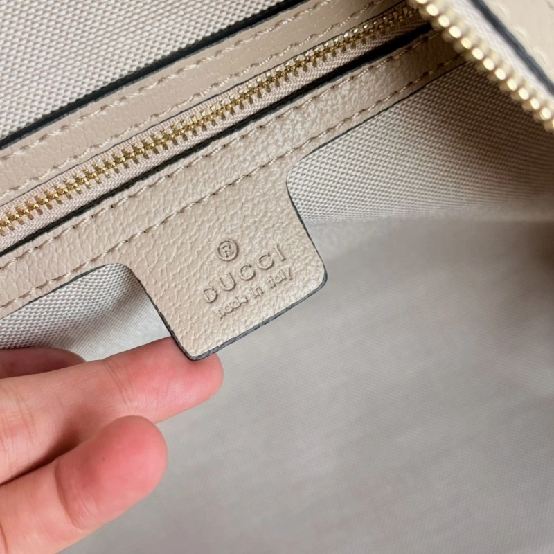 Gvc*1 travel bags 4189a-1122