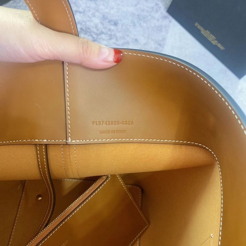 Y51 bucket bags 4191b-0017