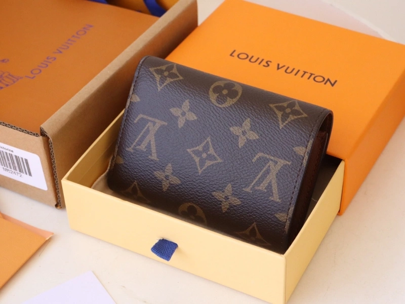 LV Wallets 4192A-0051