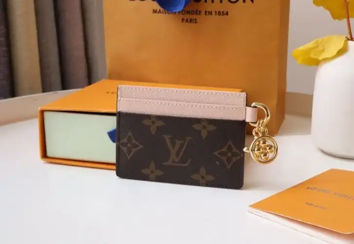 LV Wallets 4192D-0059