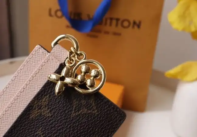 LV Wallets 4192D-0059