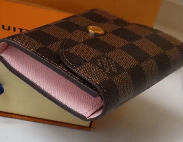 LV Wallets 4192D-0090