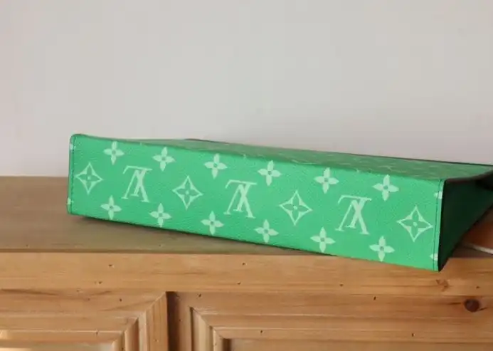 LV Clutch Bags 4192D-0166