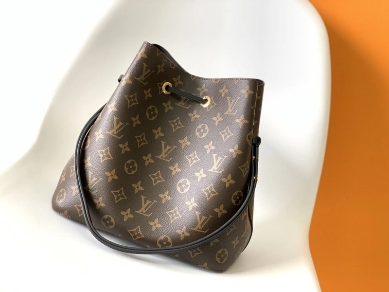 LV Bucket Bags 4194A-0043