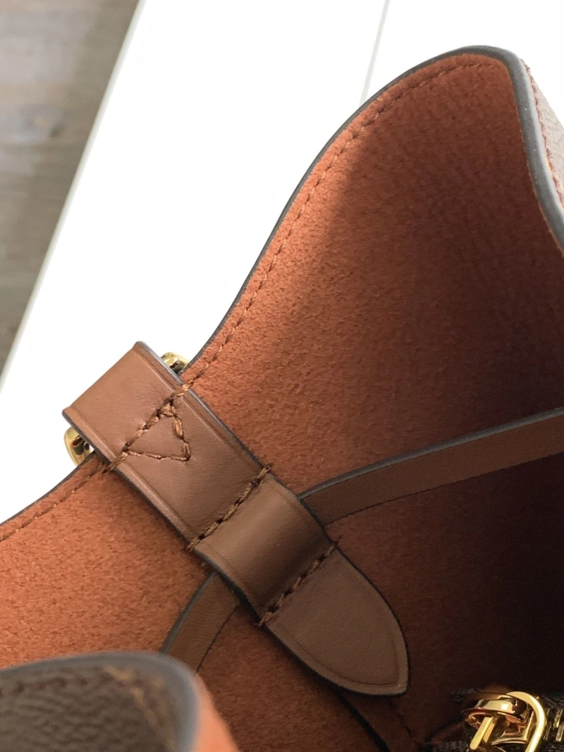 LV Bucket Bags 4194A-0045