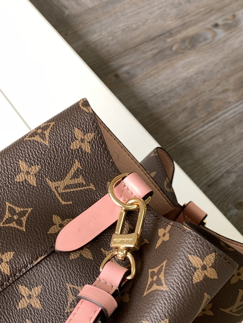 LV Bucket Bags 4194A-0046