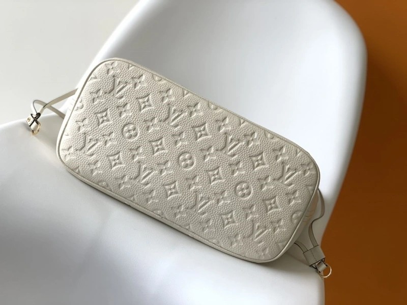 LV Shopping Bags 4194A-0146