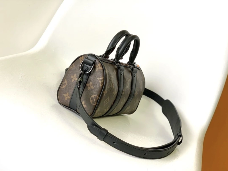 LV Travel Bags 4194A-0162
