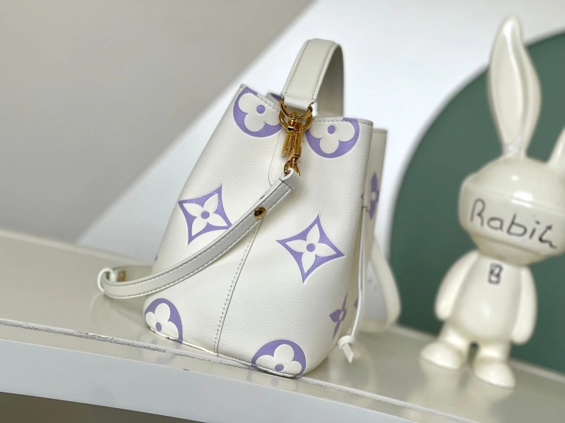 LV Bucket Bags 4194A-0253