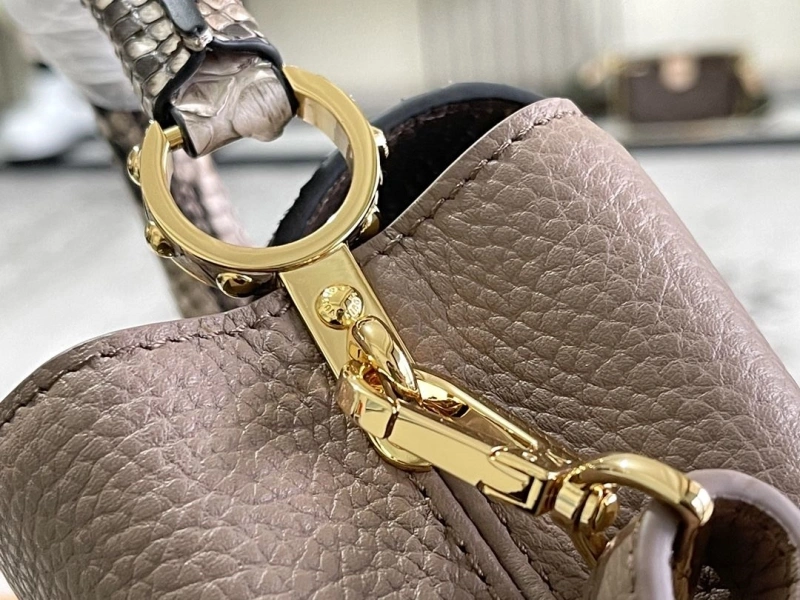 LV Capucines Bags 4194A-0260
