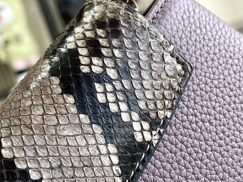 LV Capucines Bags 4194A-0262