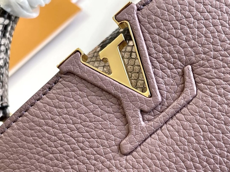LV Capucines Bags 4194A-0262