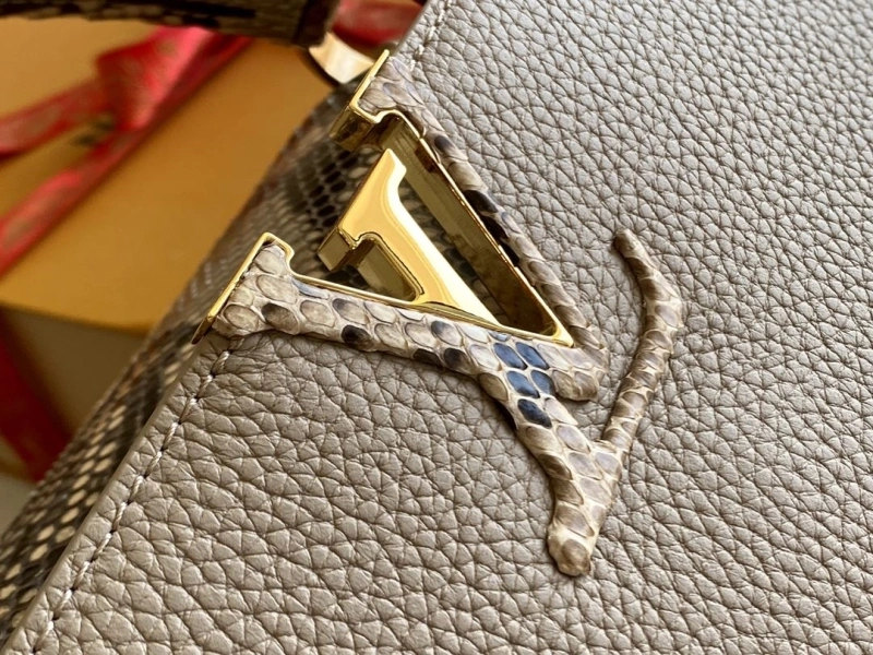 LV Capucines Bags 4194A-0265