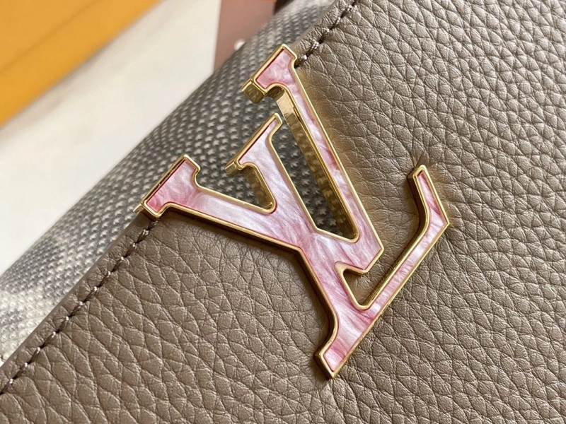 LV Capucines Bags 4194A-0271