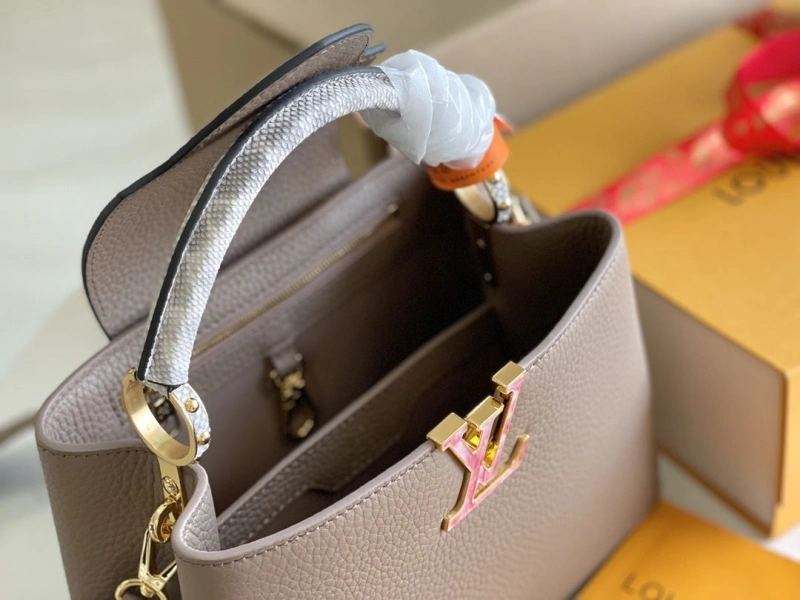 LV Capucines Bags 4194A-0271
