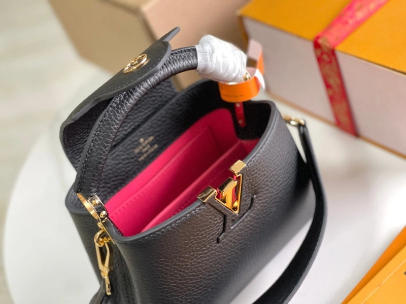 LV Capucines Bags 4194A-0279