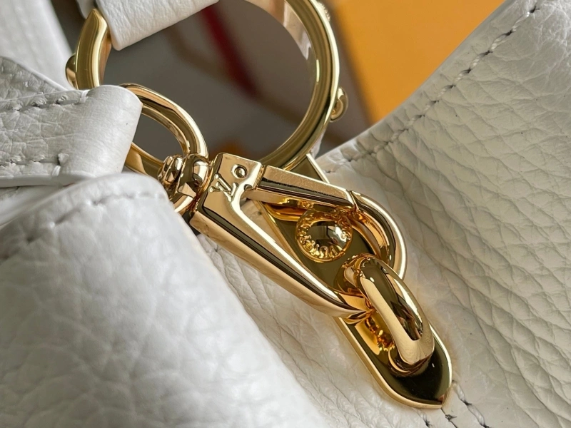LV Capucines Bags 4194A-0280