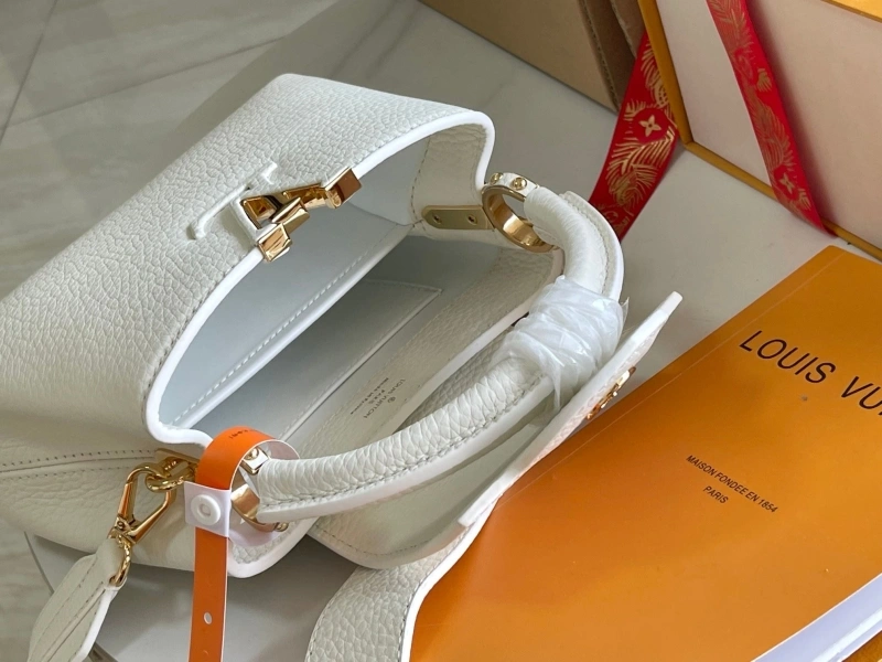 LV Capucines Bags 4194A-0281