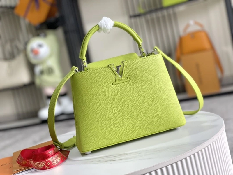 LV Capucines Bags 4194A-0287