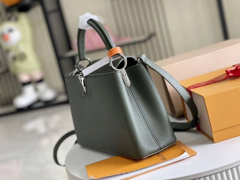 LV Capucines Bags 4194A-0293