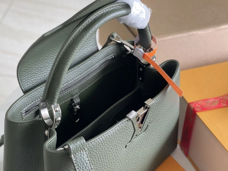 LV Capucines Bags 4194A-0293