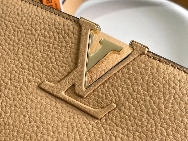 LV Capucines Bags 4194A-0295