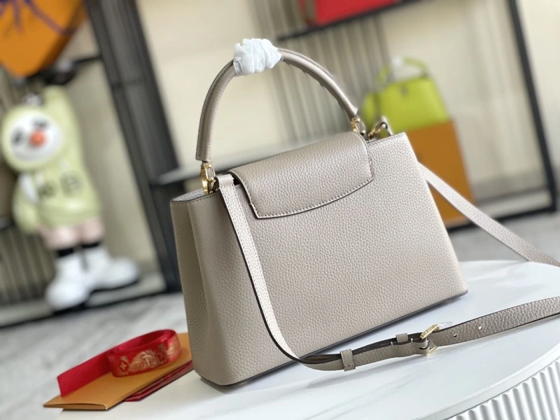 LV Capucines Bags 4194A-0302