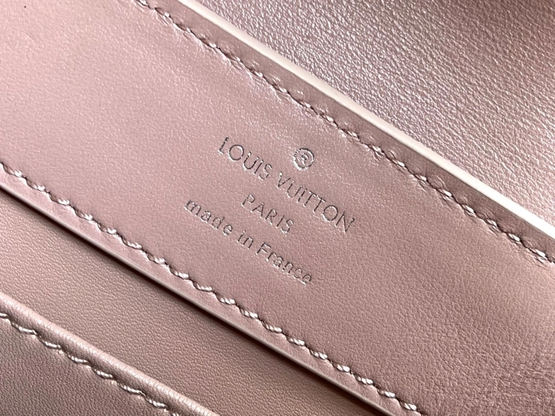 LV Capucines Bags 4194A-0314