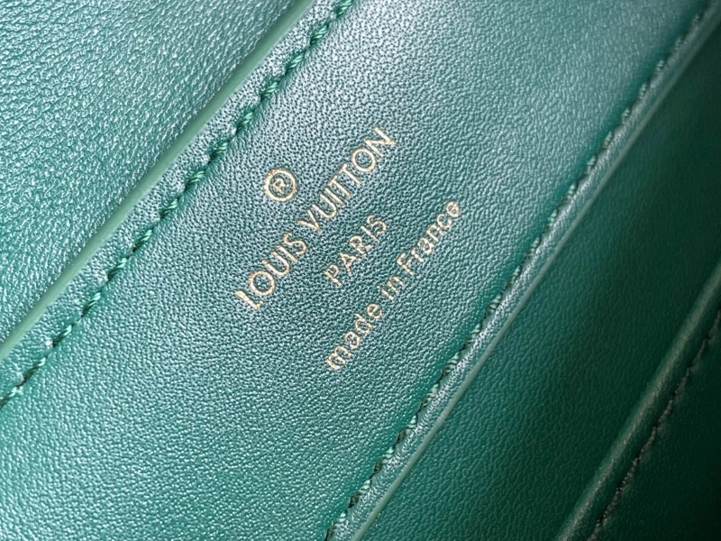 LV Capucines Bags 4194A-0315