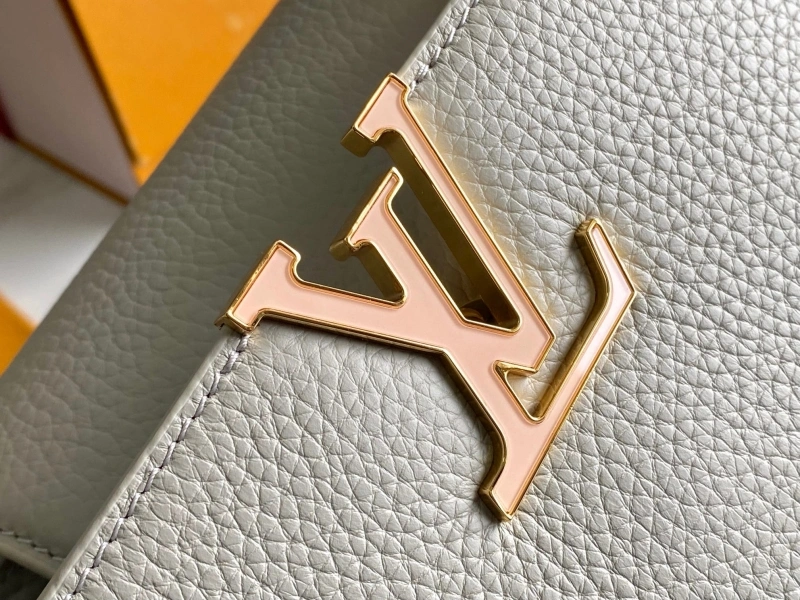 LV Capucines Bags 4194A-0321