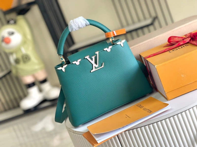 LV Capucines Bags 4194A-0325