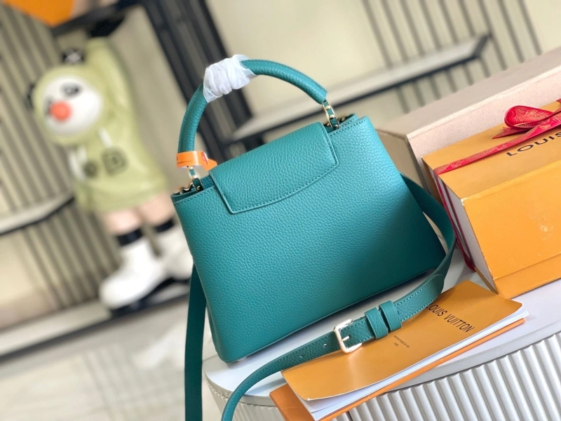 LV Capucines Bags 4194A-0325