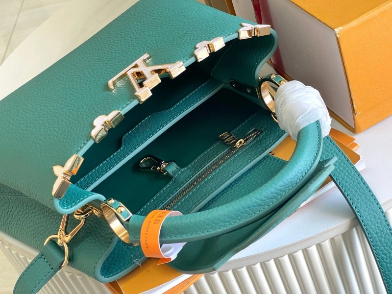 LV Capucines Bags 4194A-0325