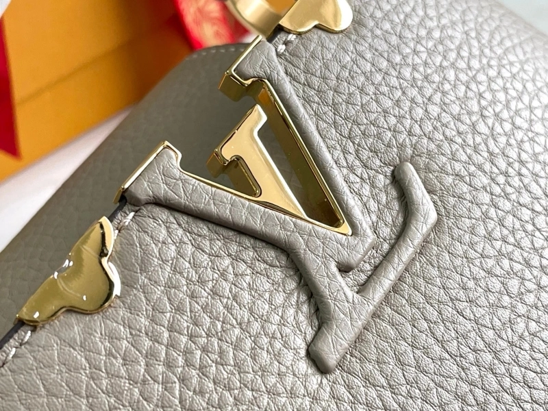 LV Capucines Bags 4194A-0326