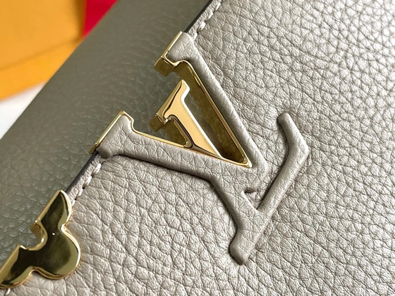 LV Capucines Bags 4194A-0327