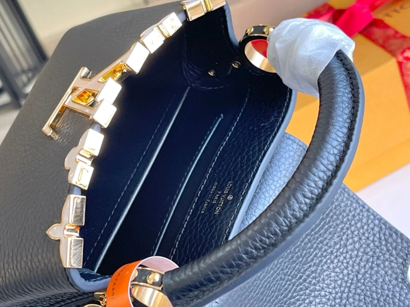 LV Capucines Bags 4194A-0330