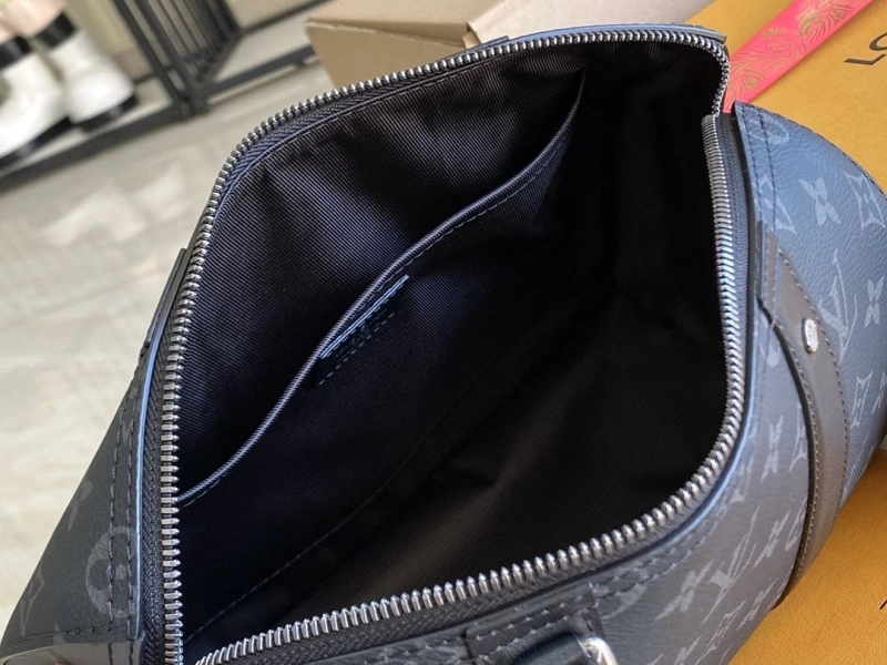 LV Travel Bags 4194A-0376