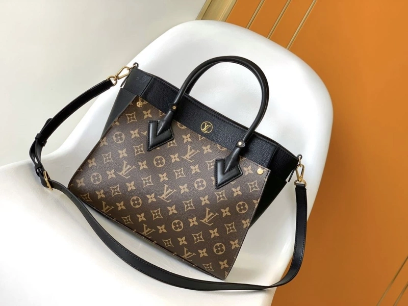 LV Shopping Bags 4194A-0428