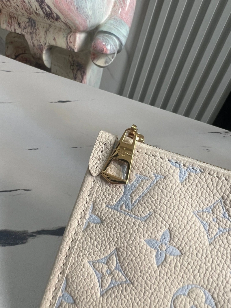 LV Shopping Bags 4194A-0479