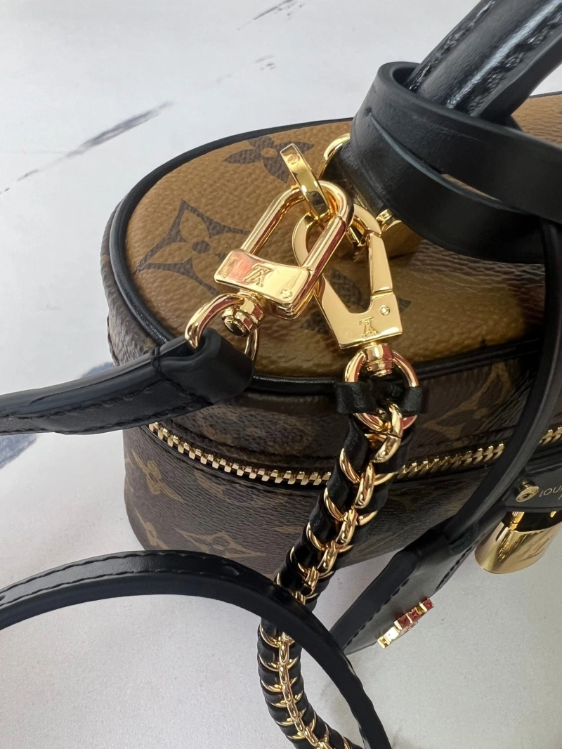 LV Cosmetic Bags 4194A-0490