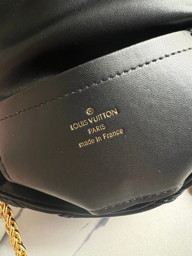 lv twist De*1m bags 4194a-0495