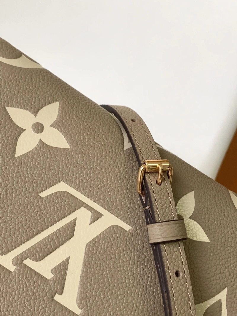 LV Shopping Bags 4194A-0538