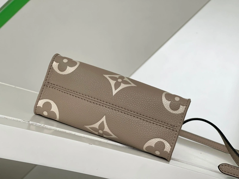 LV Shopping Bags 4194A-0615