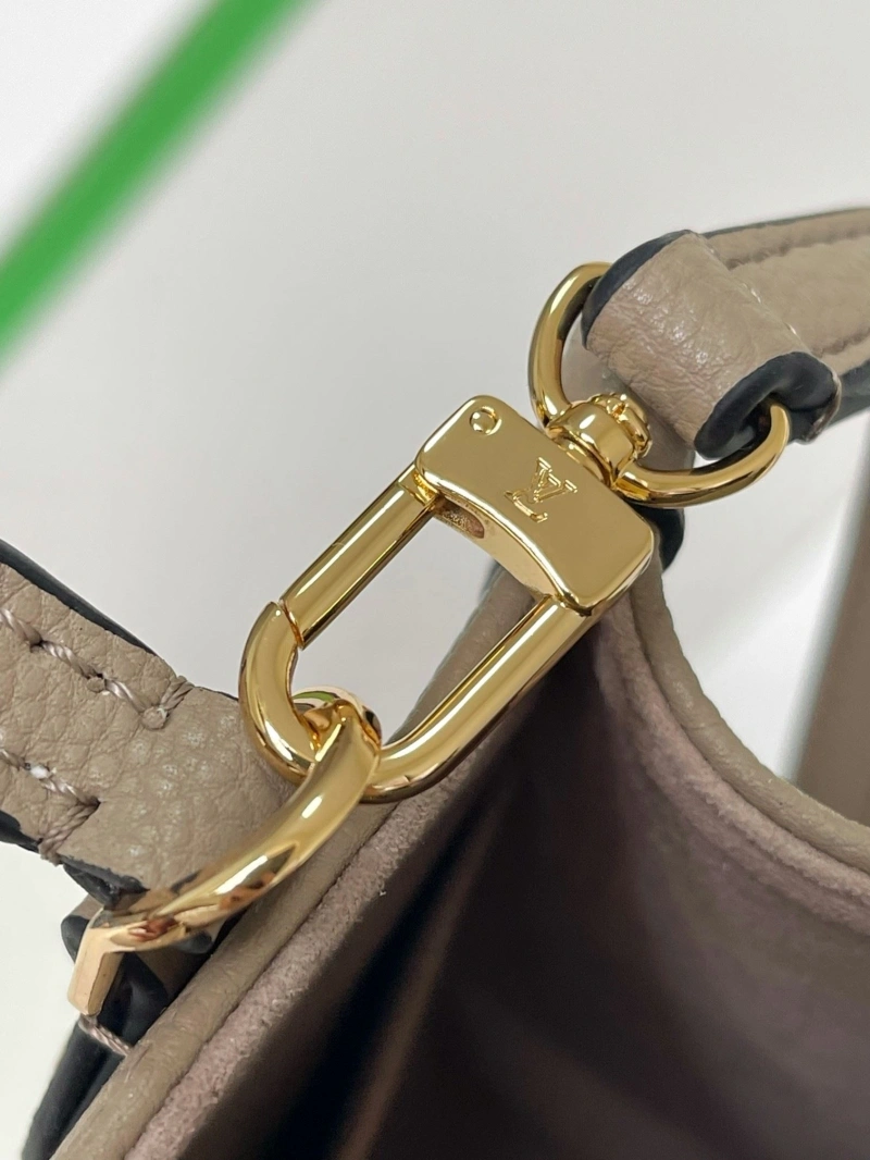 LV Shopping Bags 4194A-0615