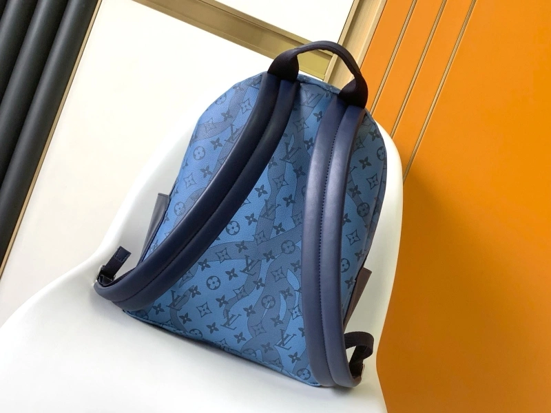 LV Backpacks 4194A-0677