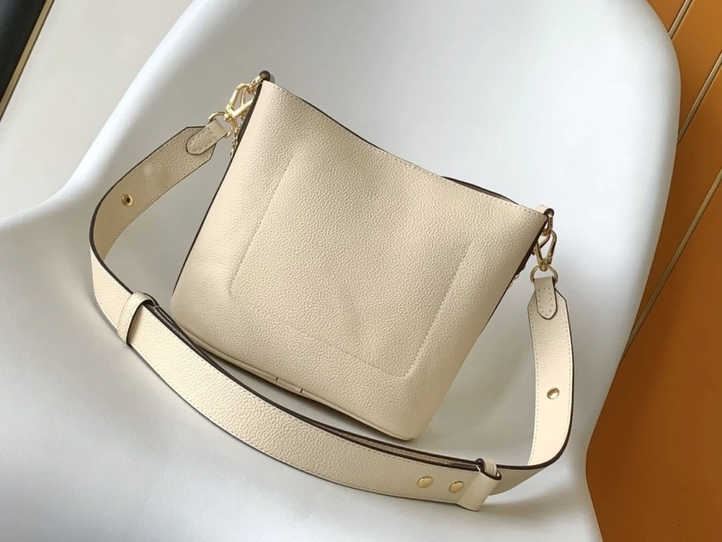 LV Bucket Bags 4194A-0688